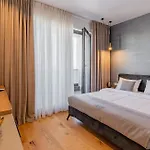 Cavar Apartamento 4*