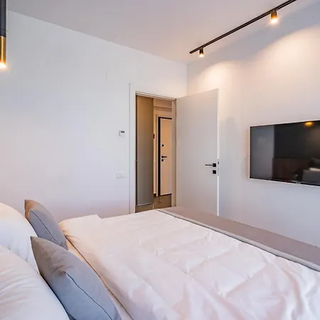 Διαμέρισμα Cavar 4*