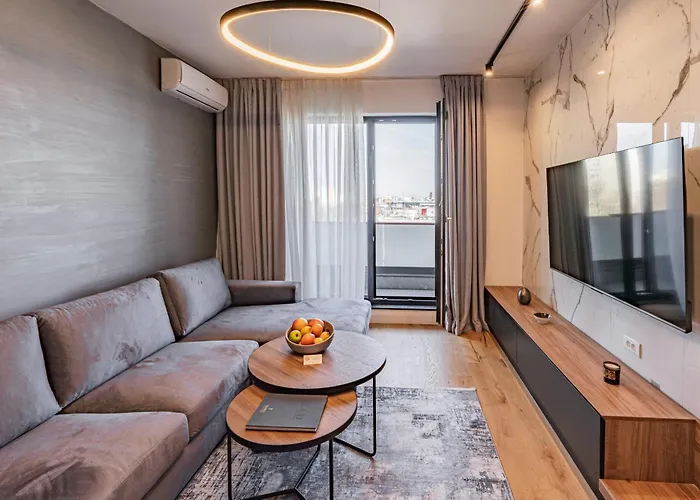 Апартаменти Cavar 4*