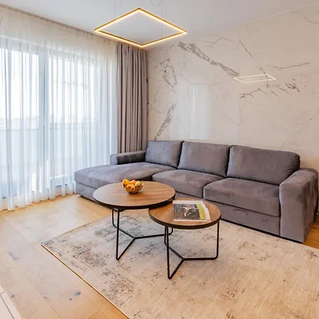 Appartement Cavar 4*